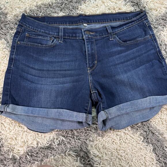 Levi's Womens Mid Rise Stretch Cuffed Mid Length Shorts Size 32 | Cotton Blend - Picture 1 of 9